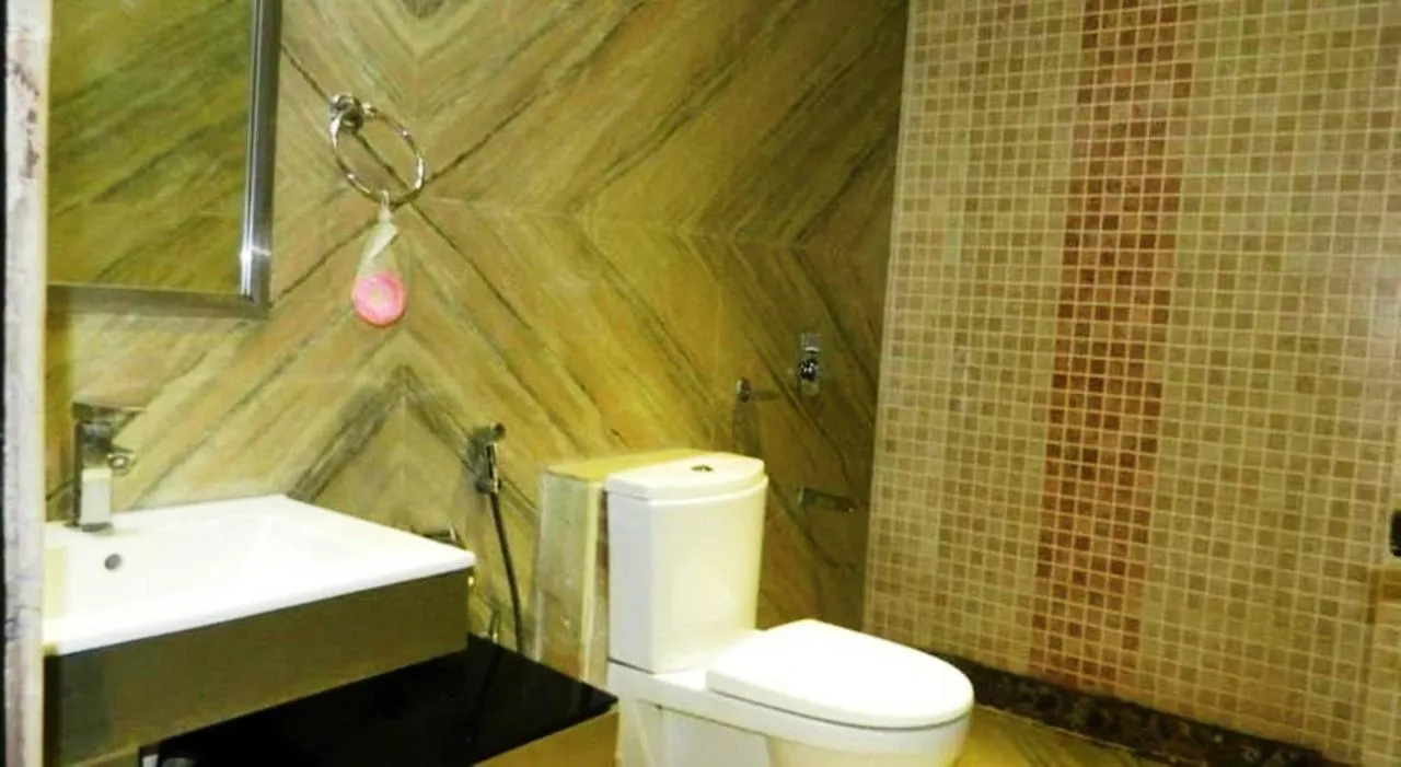Hotel Vipul Grand Gurgaon