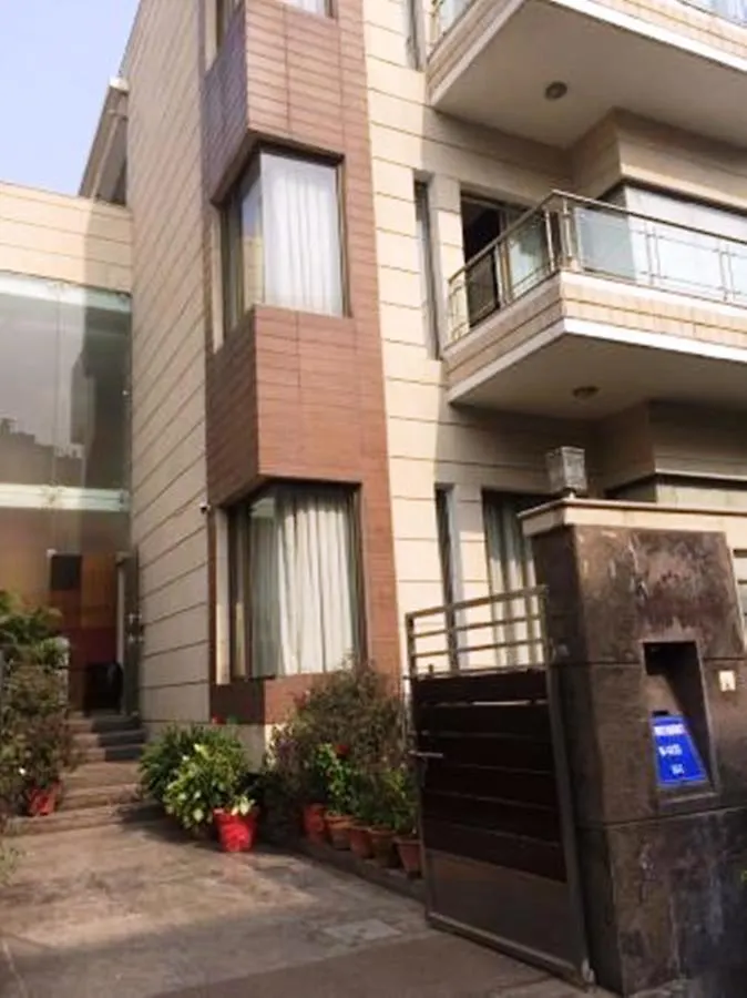 **  Hotel Vipul Grand Gurgaon India
